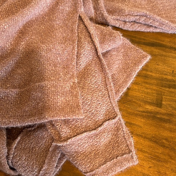 NEW Impressions Women’s Oversized Dusty Rose Sweater Size Large L NWT - Picture 5 of 9